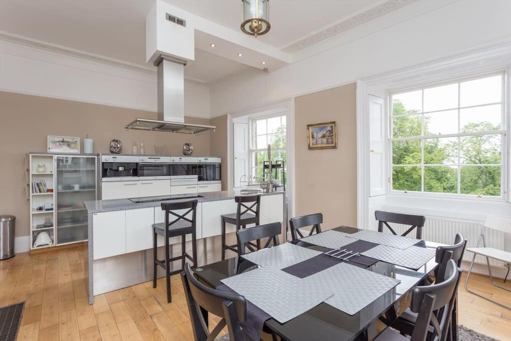Prime Edinburgh City Centre - 4 Bed Penthouse Bagian luar foto